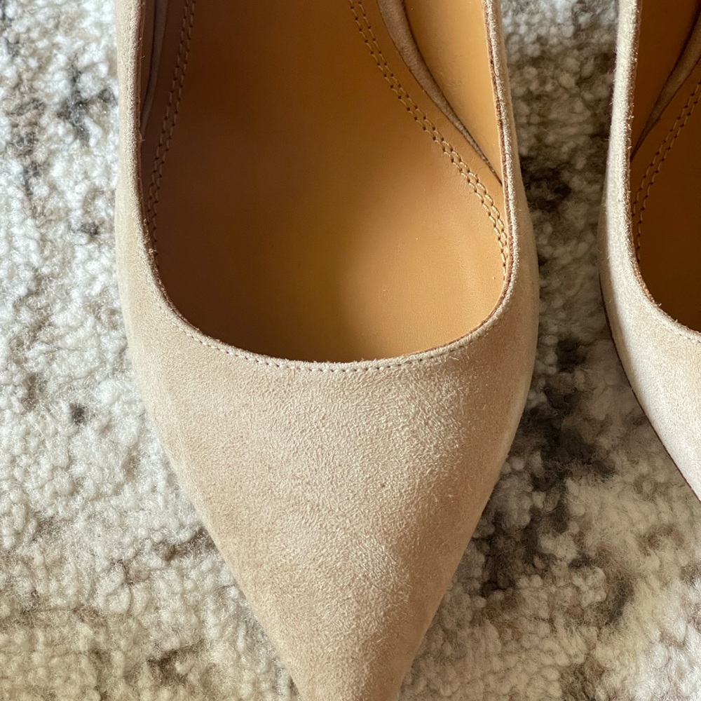 Ralph Lauren Women's Tan Suede Pumps - Picture 2 of 5